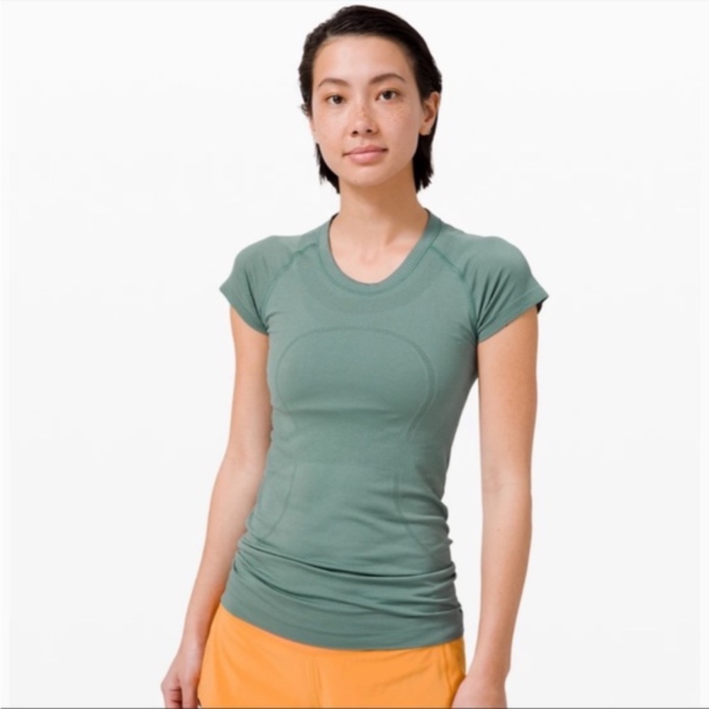 lululemon athletica Short Sleeve Tee in Sage Green